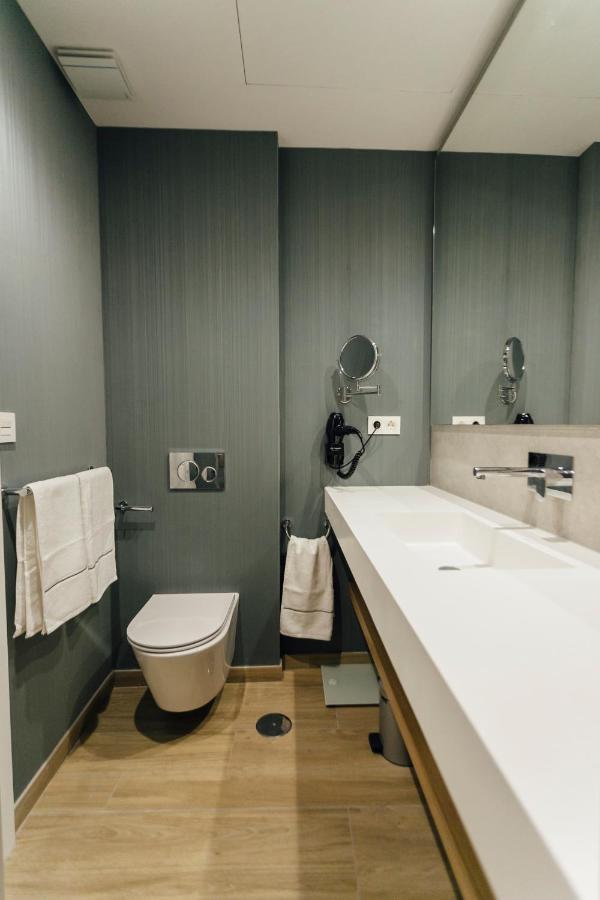 Galmen Apartments Sewilla Zewnętrze zdjęcie